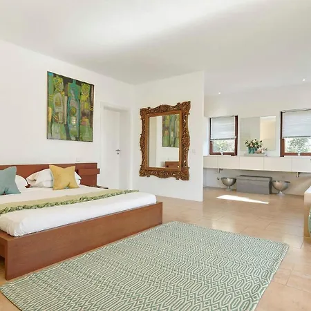 Villa Rent This Luxury With Private Pool, Ibiza 1059