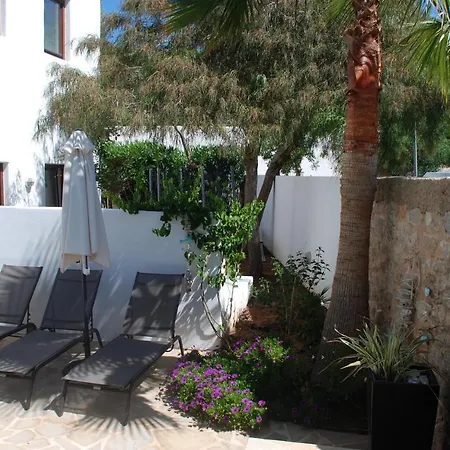 Rent This Luxury With Private Pool, Ibiza 1059 Willa *